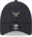 NEW ERA-9Forty Strapback Cap Metal Logo Chicago Bulls