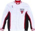 Mitchell & Ness-M&N Authentic Warm Up Veste Chicago Bulls 1992-93 blanc