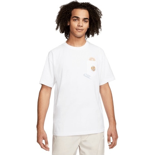 NIKE - T-shirt Sportswear Sole Craft Pocket blanc