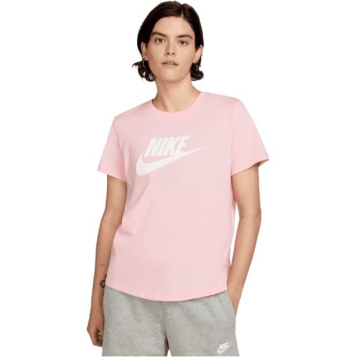 NIKE - T-shirt Sportswear Essentials Femmes rose