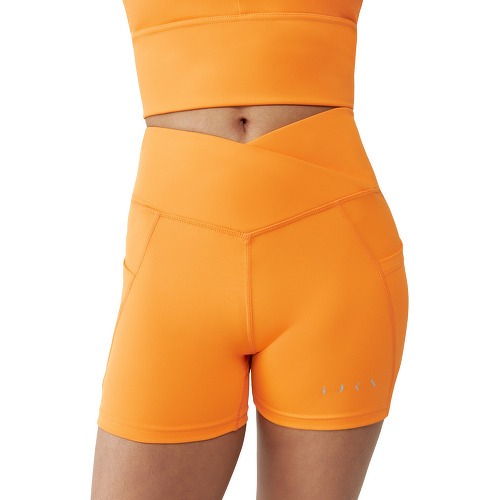 Born Living Yoga - Short Seia