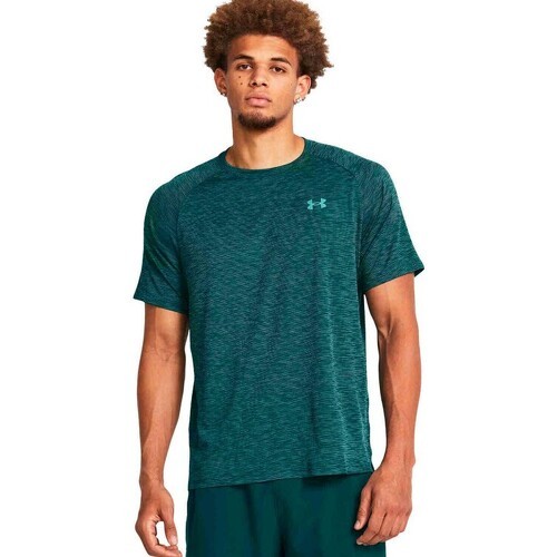 UNDER ARMOUR - Tech Textured