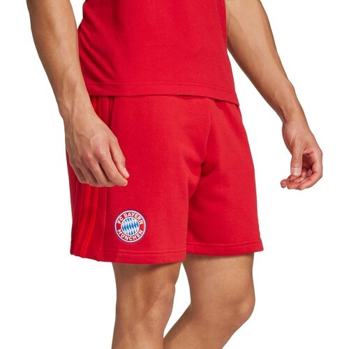 FC Bayern München DNA short