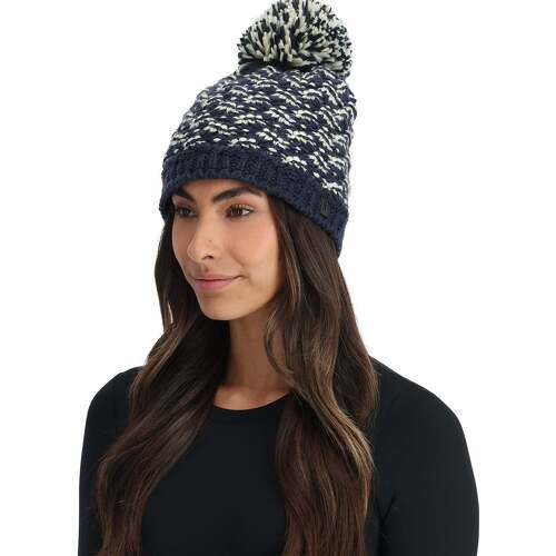 Womens Brrr Berry Pom