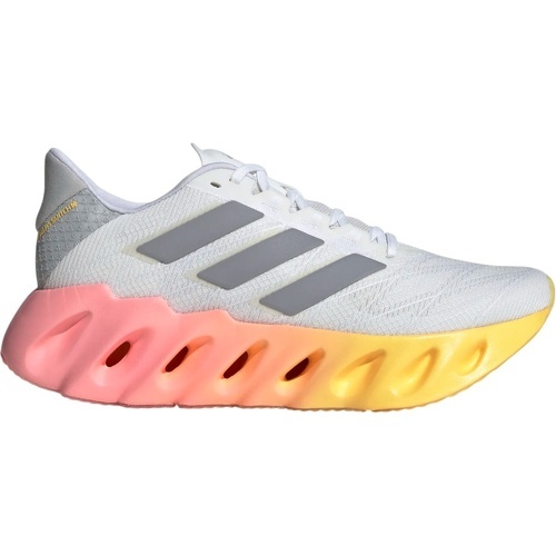 Chaussures de running femme Switch Fwd 2