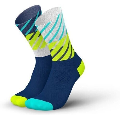 INCYLENCE - Running Diagonals Socks