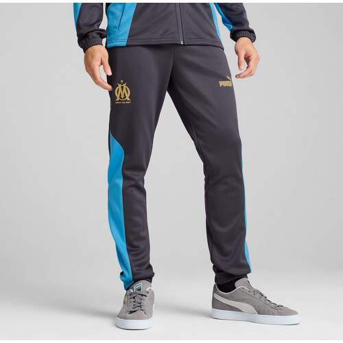 PUMA - OM NRGY PANT GRIS 2025