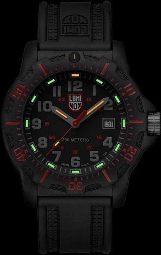 Luminox-Luminox Black Ops 8895 - Montre connectée-1