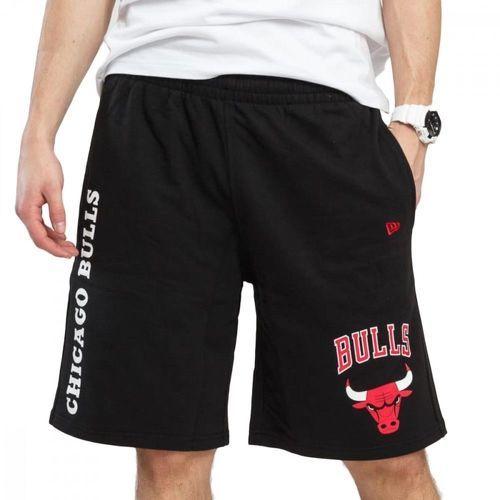 NEW ERA-Short noir homme New Era Logo Stack Chicago Bulls-image-1