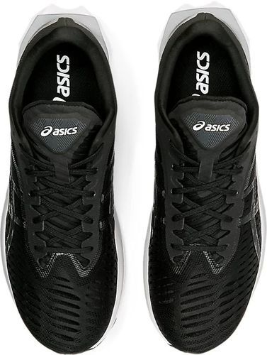 ASICS-Novablast-3