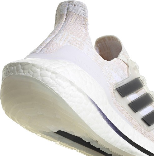 adidas Performance-Ultraboost 21 Primeblue-2