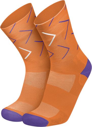 INCYLENCE-Incylence Ultralight Forward Triathlon Socks Long Orange-image-1