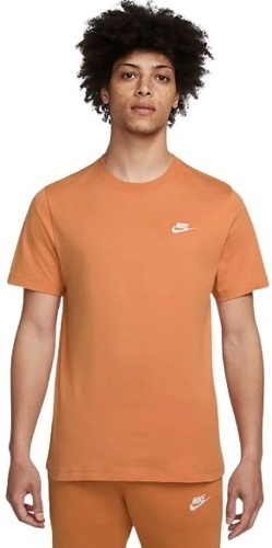 NIKE-Sportswear Club - T-shirt-0