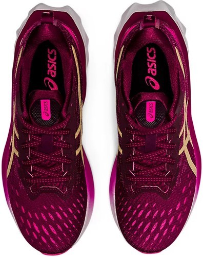 ASICS-Novablast 2-3