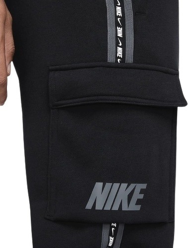 NIKE-JOGGING NIKE SPORTSWEAR REPEAT FLC CARGO-1