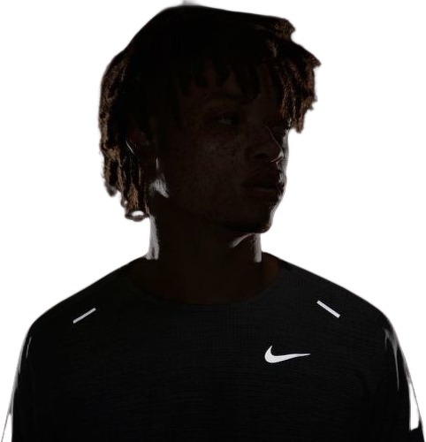 NIKE-Dri-FIT ADV Techknit Ultra Tee-2