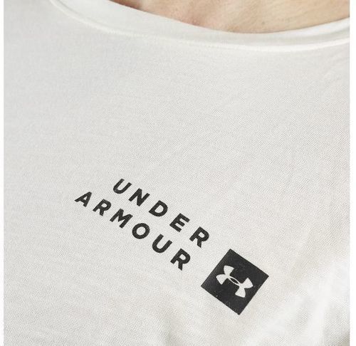 UNDER ARMOUR-Sportstyle Core T-Shirt-2