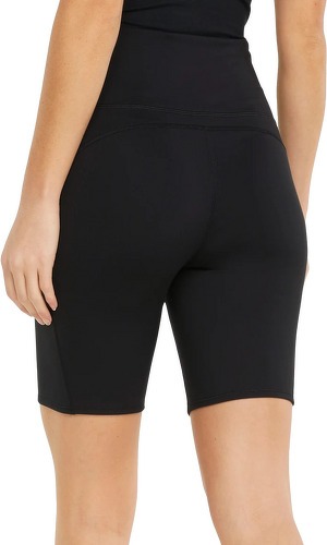 PUMA-Short moulant Studio Foundation Femme-1