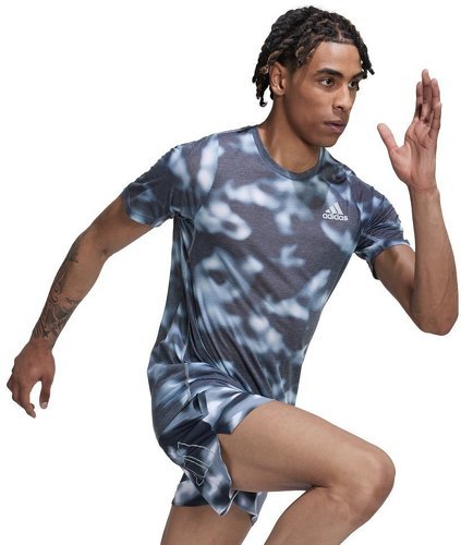 adidas Performance-T-shirt à 3 bandes et imprimé intégral Run Icons-3