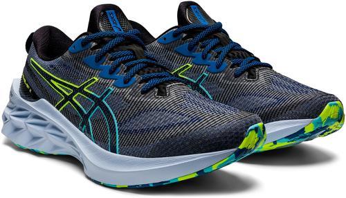 ASICS-Novablast 2 LE-4