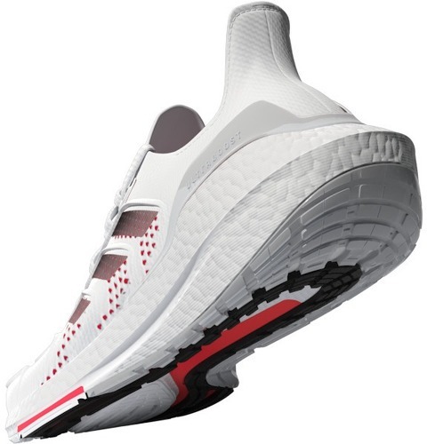 adidas Performance-Ultraboost 22 HEAT.RDY-2