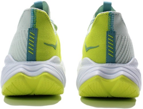 HOKA ONE ONE-Carbon X 3-4