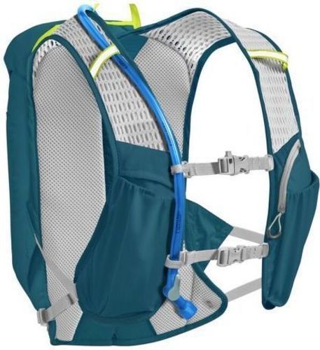 CAMELBAK-Octane 10 70 Oz-1