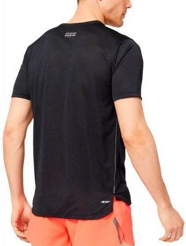 NEW BALANCE-Graphic Impact Run Short Sleeve-1