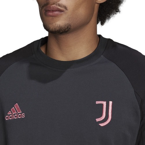 adidas Performance-T-shirt Travel Juventus-4