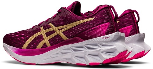 ASICS-Novablast 2-4