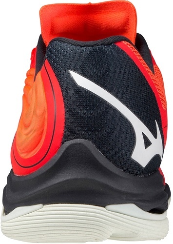 MIZUNO-Wave Lightning Z6-4