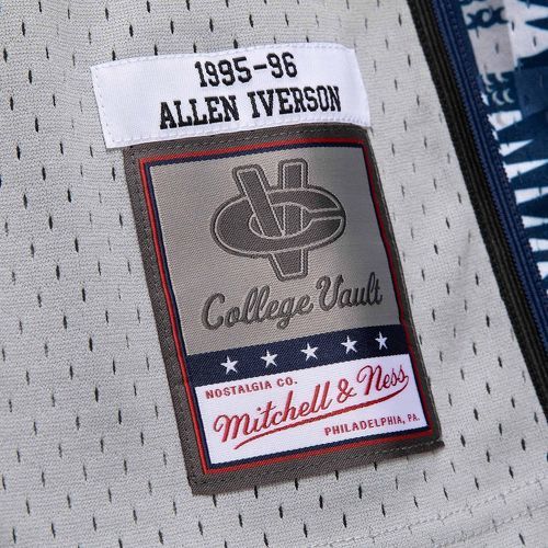 Mitchell & Ness-Maillot Allen Iverson GeorgeTown University 1995-96-3