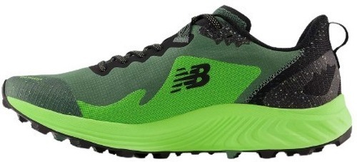 Photo de new-balance-summit-unknown-v3-modele-homme