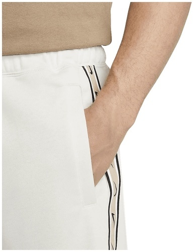 NIKE-Short Nike Sportswear Repeat Fleece beige-2