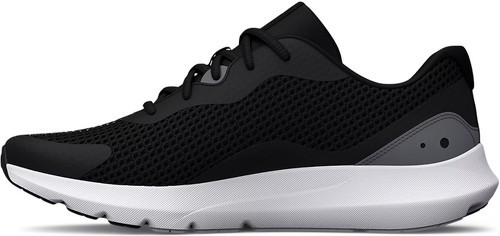 UNDER ARMOUR-Surge 3-2