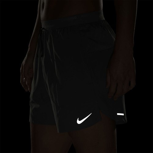 NIKE-Nike Shorts Dri Fit Stride 5´´-4