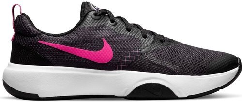 NIKE--image-1