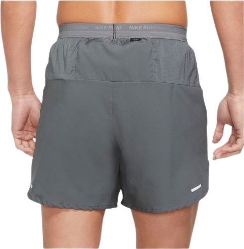 NIKE-Nike Shorts Dri Fit Stride 5´´-1