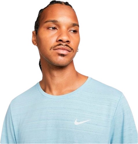 NIKE-Nike T-shirt à Manches Courtes Dri Fit Miler-2
