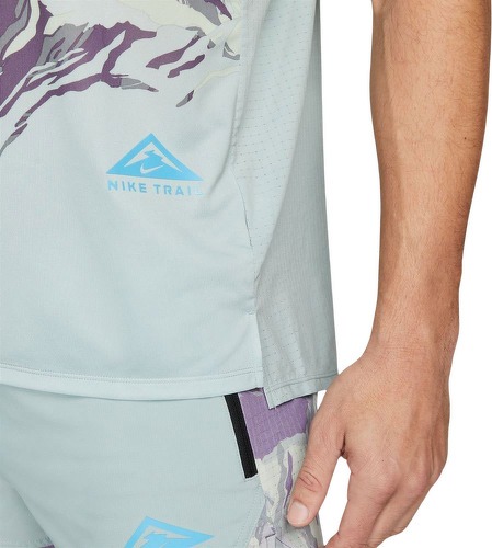 NIKE-Nike T-shirt Sans Manches Dri Fit Trail Rise 365 Printed-2