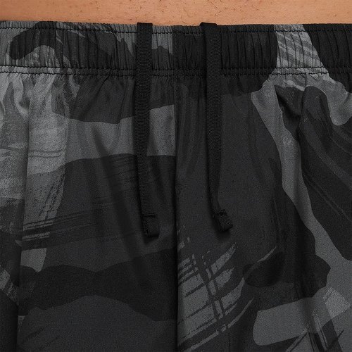 NIKE-Nike Shorts Challenger 7´´ Camo-3