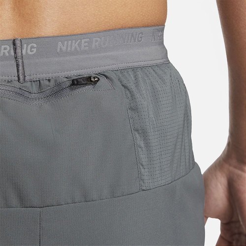 NIKE-Nike Shorts Dri Fit Stride 5´´-3