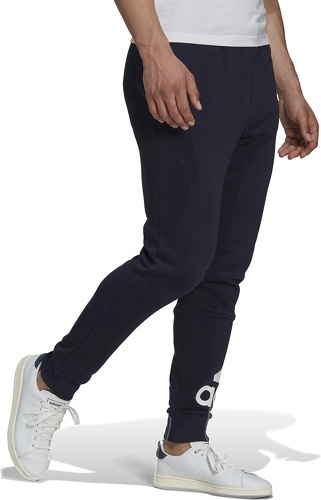 adidas Sportswear-Pantalon Essentials Fleece Tapered Cuff Logo-2