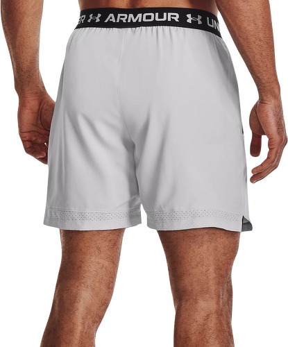 UNDER ARMOUR-Short tissé Under Armour Vanish 26 cm-1