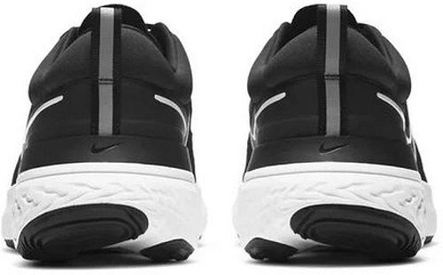 NIKE-Quest 5-3