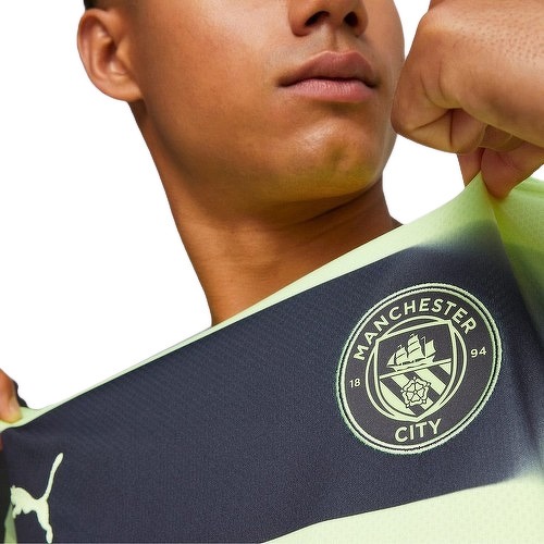 PUMA-Maillot Manchester City third 2022/23-4