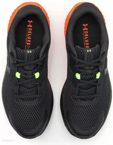 UNDER ARMOUR-Charged Rogue 3-2