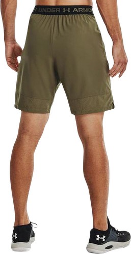 UNDER ARMOUR-Short Under Armour VANISH WOVEN-2