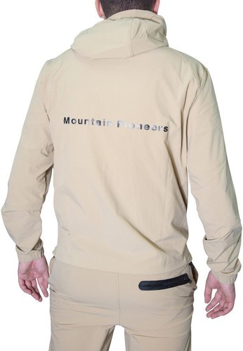 HELVETICA-Helvetica Bonifacio - Veste-1