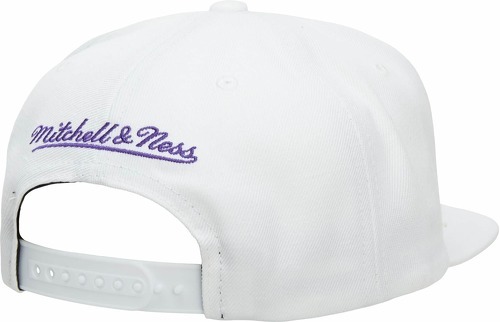 Mitchell & Ness-Mitchell & Ness Snapback Cap - Los Angeles Lakers Champions-1